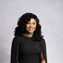 Lola iwaeni